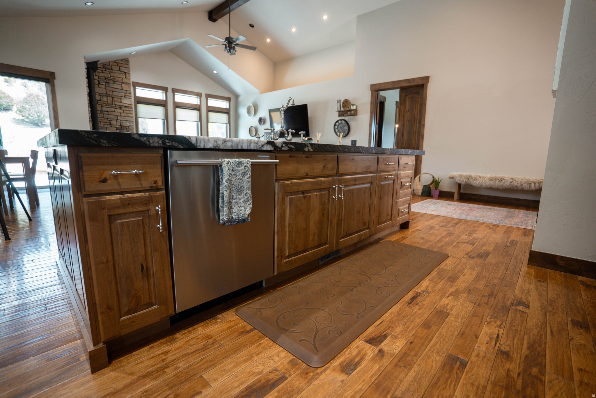 COTTONWOOD CANYON - Residential