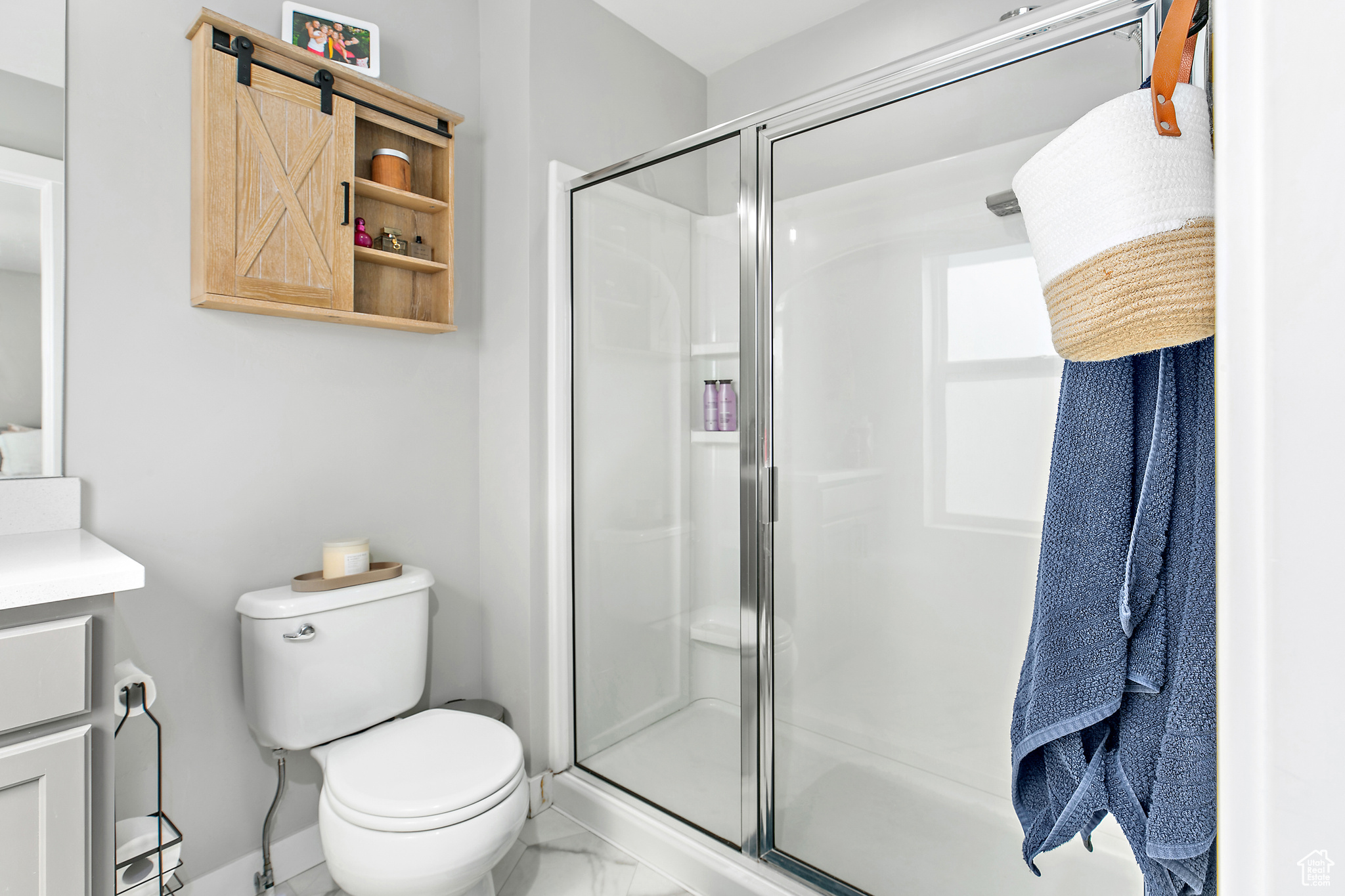 CREEKSIDE - Residential