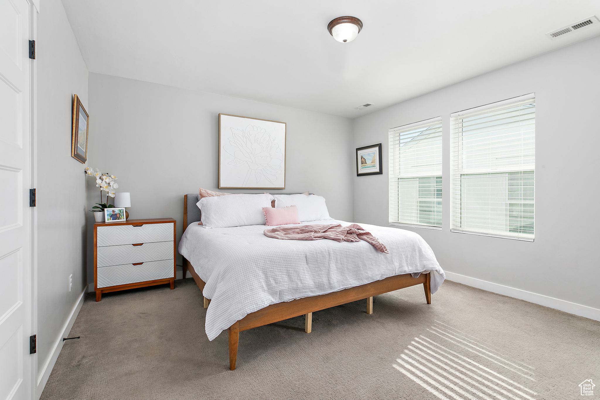 CREEKSIDE - Residential