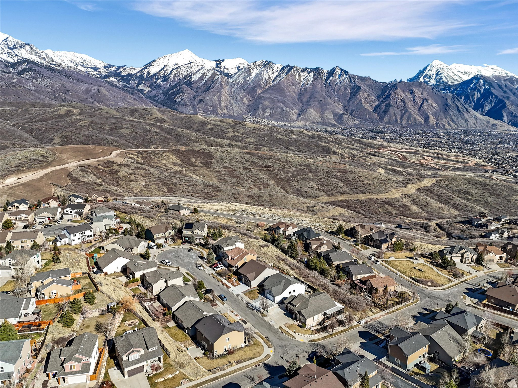 EAGLE CREST - Residential