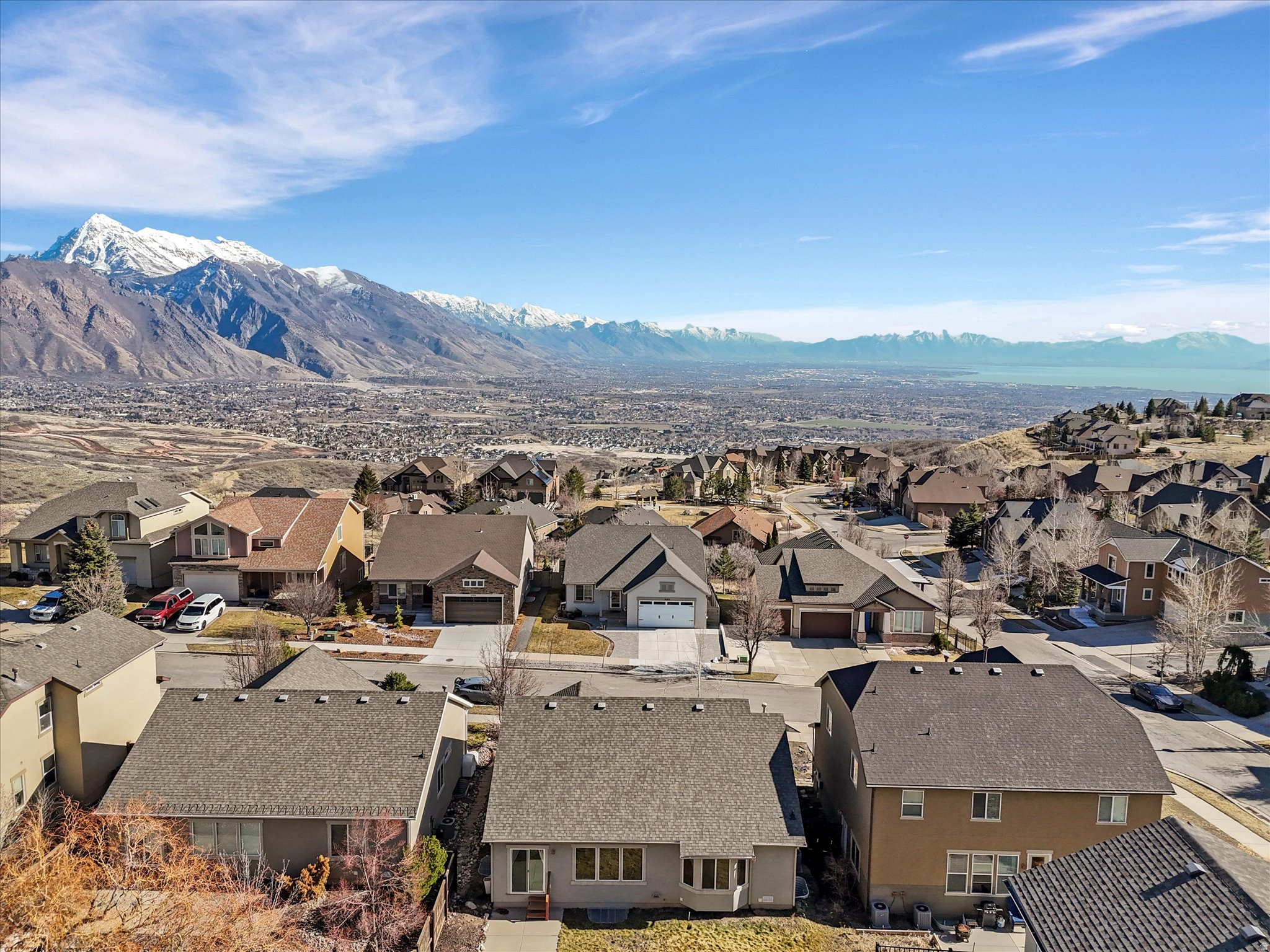 EAGLE CREST - Residential