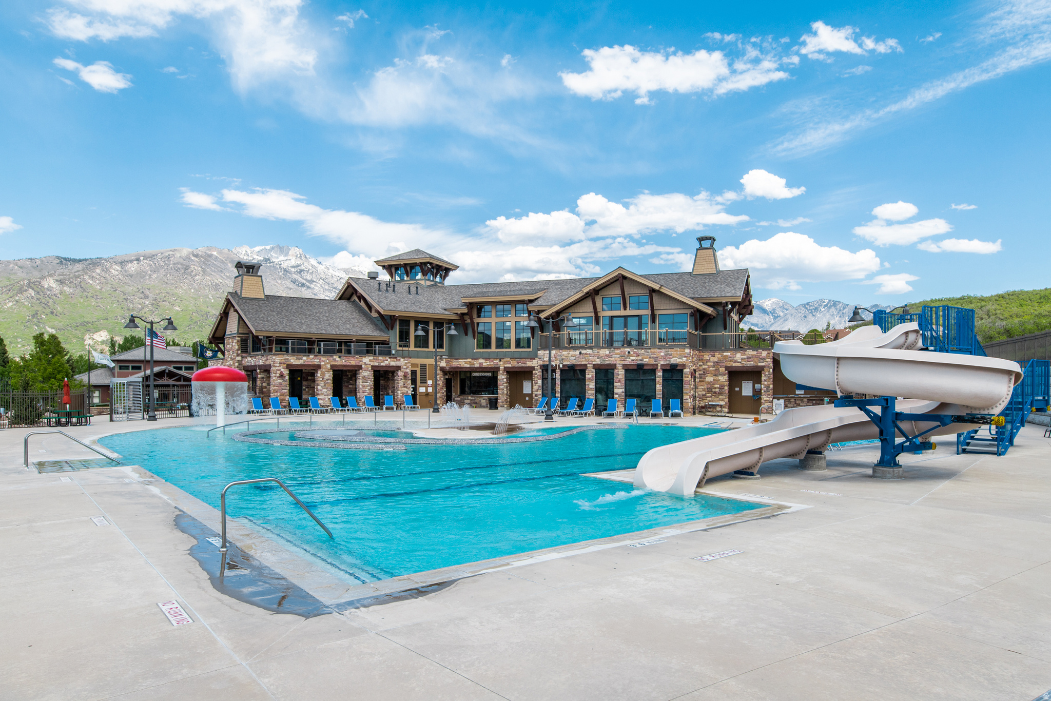 EAGLE CREST - Residential