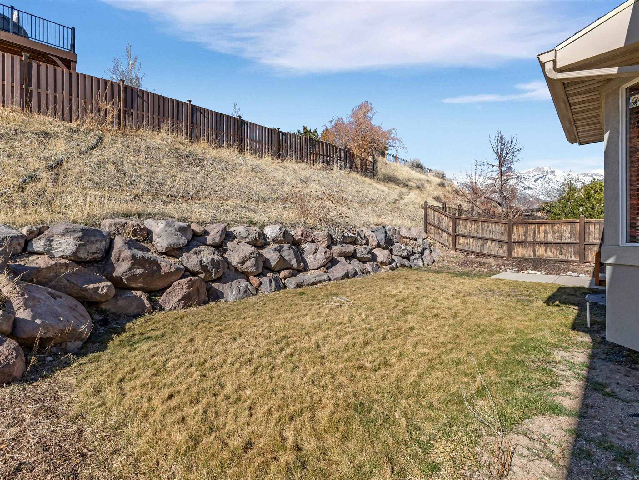 EAGLE CREST - Residential