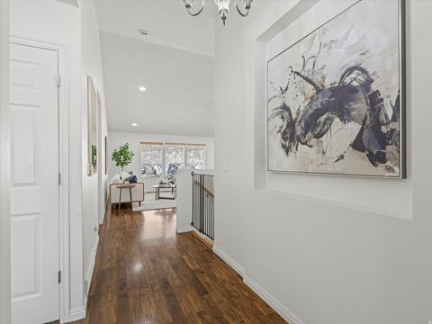 Tiny photo for 2159 E BALD EAGLE CT S, Draper, UT 84020 (MLS # 2143110)