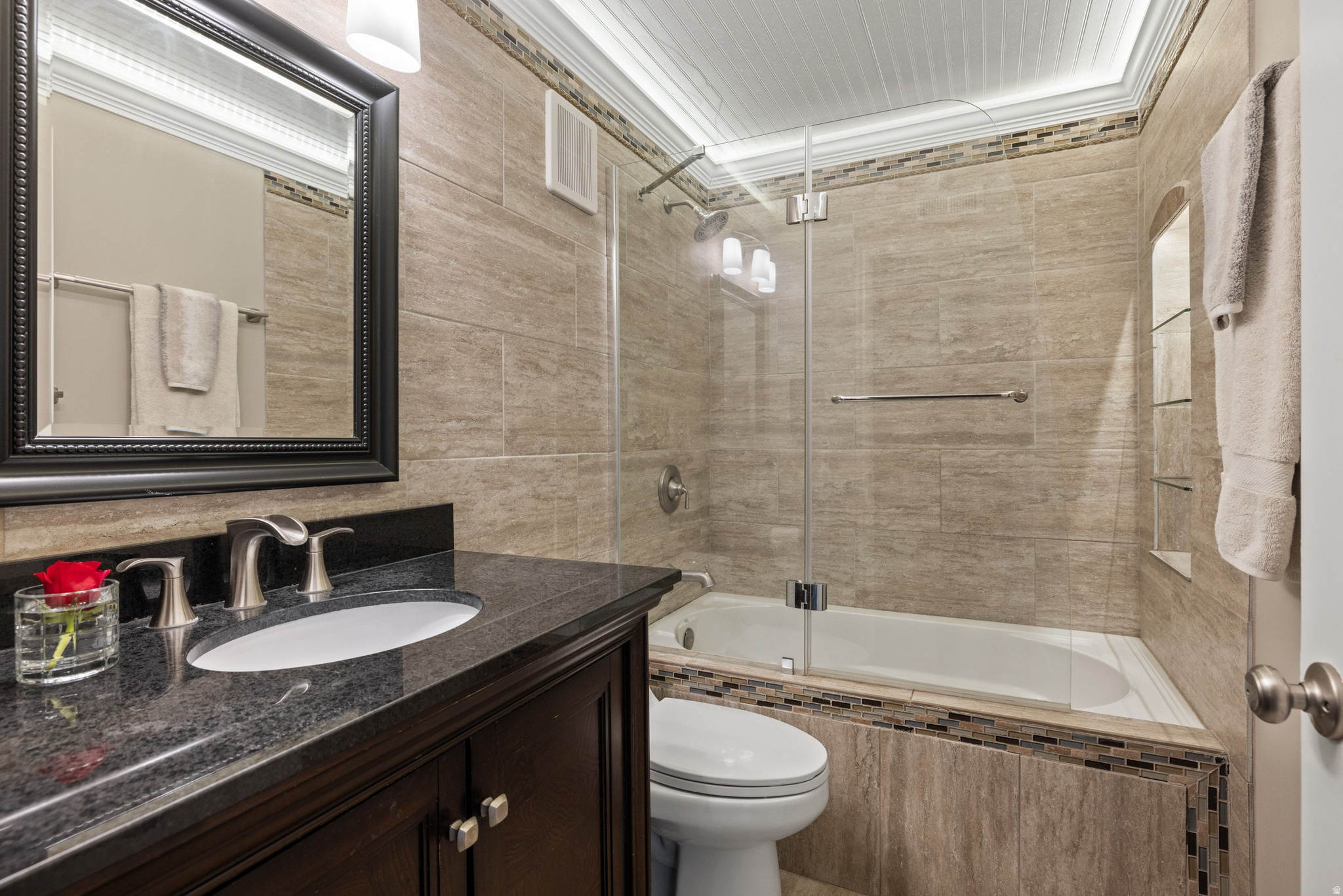 SNOW COUNTRY CONDOMINIUM - Residential