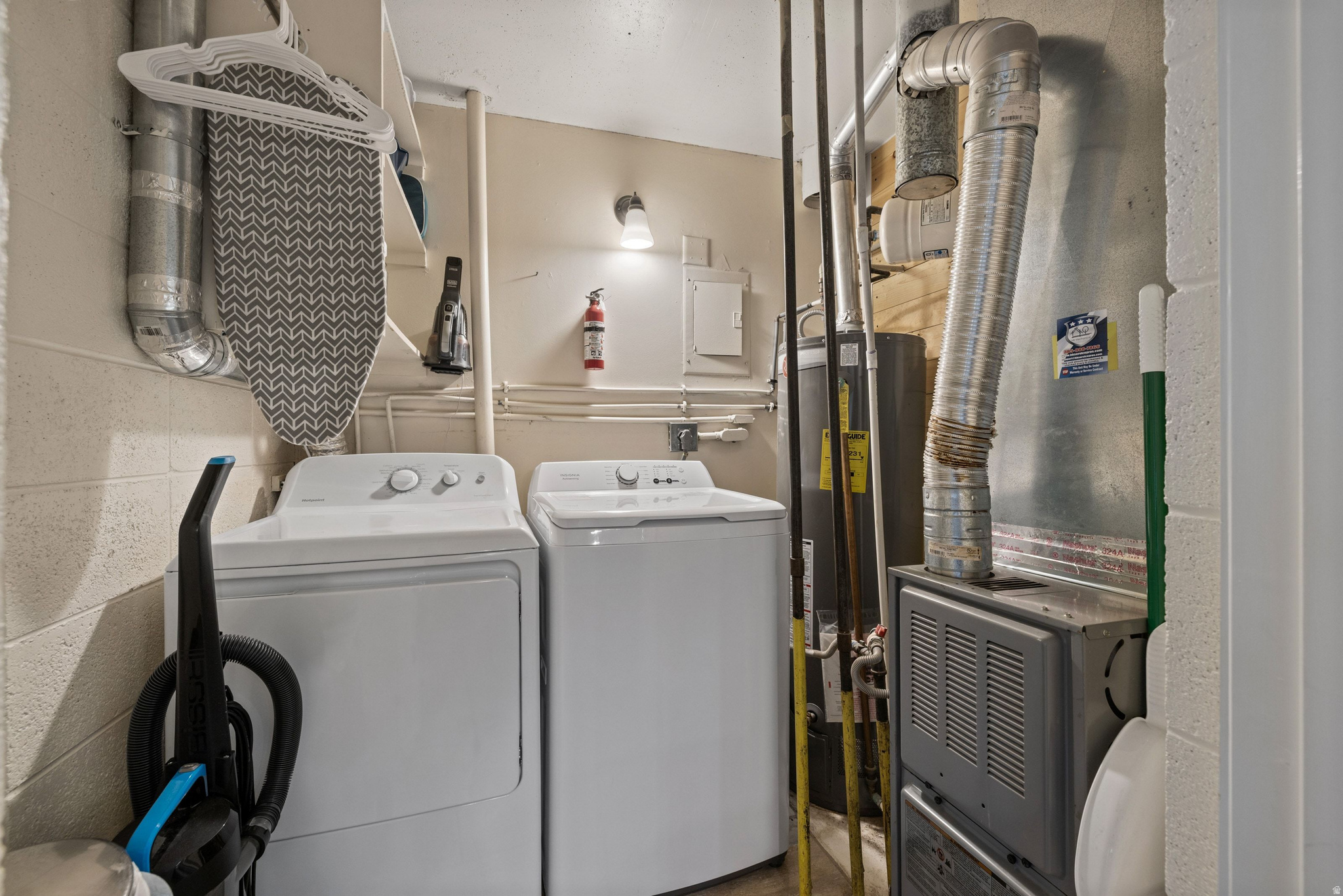 SNOW COUNTRY CONDOMINIUM - Residential