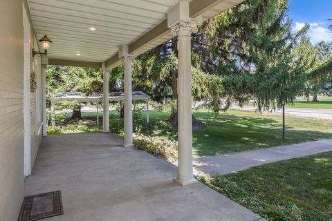 Tiny photo for 291 N MAIN ST, Hyde Park, UT 84318 (MLS # 2125955)