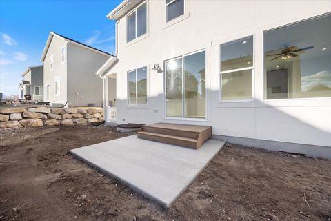 Tiny photo for 3350 E BAYWATER, Eagle Mountain, UT 84005 (MLS # 2129337)