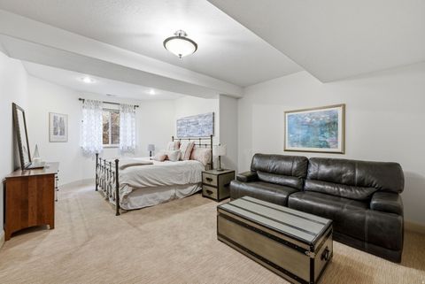 Tiny photo for 1130 N TWICKENHAM DR, Salt Lake City, UT 84103 (MLS # 2151561)