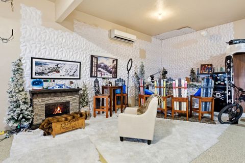 Tiny photo for 1130 N TWICKENHAM DR, Salt Lake City, UT 84103 (MLS # 2151561)