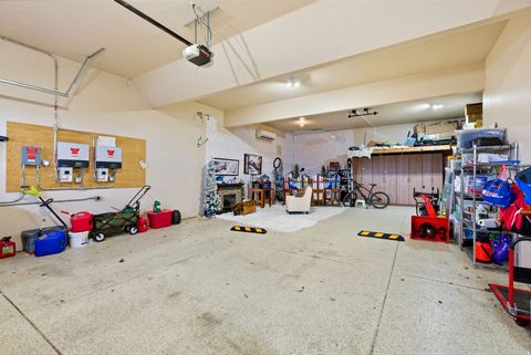 Tiny photo for 1130 N TWICKENHAM DR, Salt Lake City, UT 84103 (MLS # 2151561)