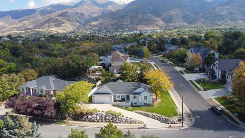 Tiny photo for 1306 N THORNFIELD RD E, Kaysville, UT 84037 (MLS # 2116180)