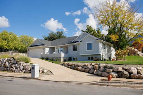 Photo of 1306 N THORNFIELD RD E, Kaysville, UT 84037 (MLS # 2116180)