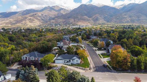 Tiny photo for 1306 N THORNFIELD RD E, Kaysville, UT 84037 (MLS # 2116180)