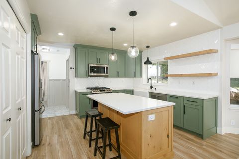 Tiny photo for 1306 N THORNFIELD RD E, Kaysville, UT 84037 (MLS # 2116180)