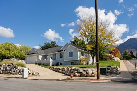 Tiny photo for 1306 N THORNFIELD RD E, Kaysville, UT 84037 (MLS # 2116180)