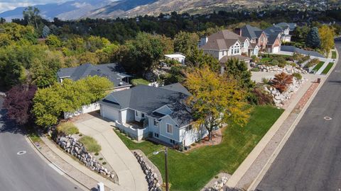 Tiny photo for 1306 N THORNFIELD RD E, Kaysville, UT 84037 (MLS # 2116180)