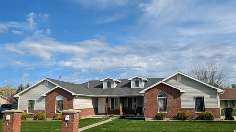 Multifamily For Sale - 619 E 1st S<br/> Franklin County, Preston, ID 83263