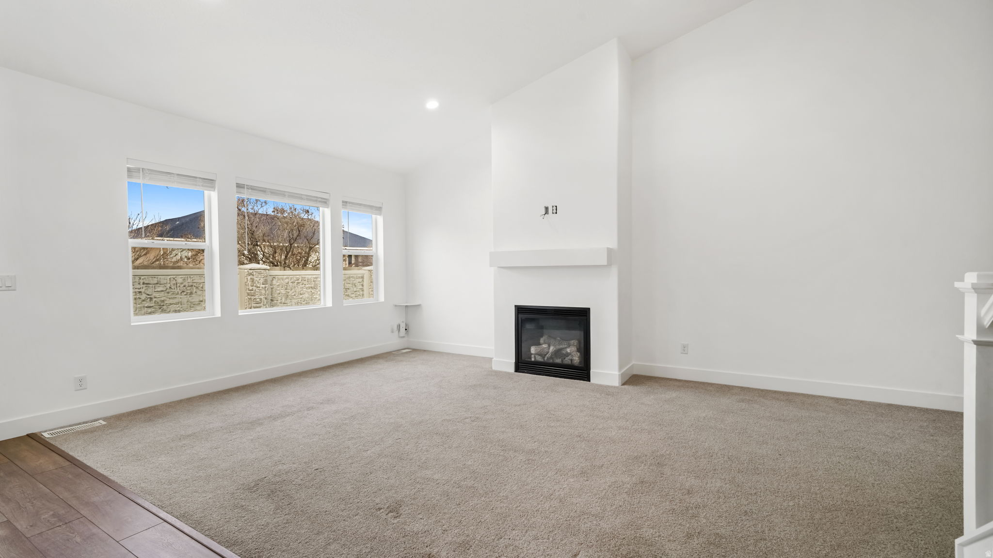 JORDAN WOODS - Residential