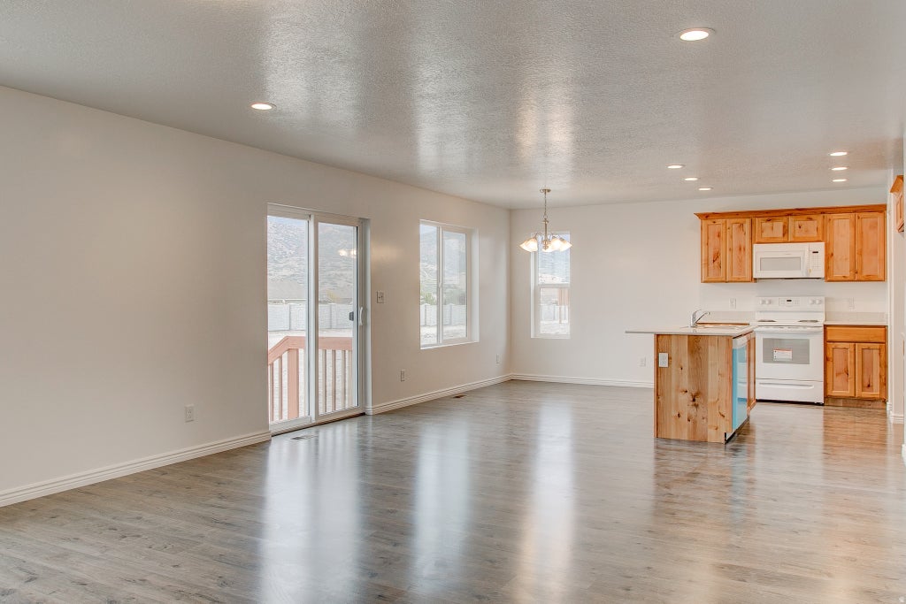 Photo of 1701 S WINDSONG DR DR #SR 377, Santaquin, UT 84655 (MLS # 2184293)