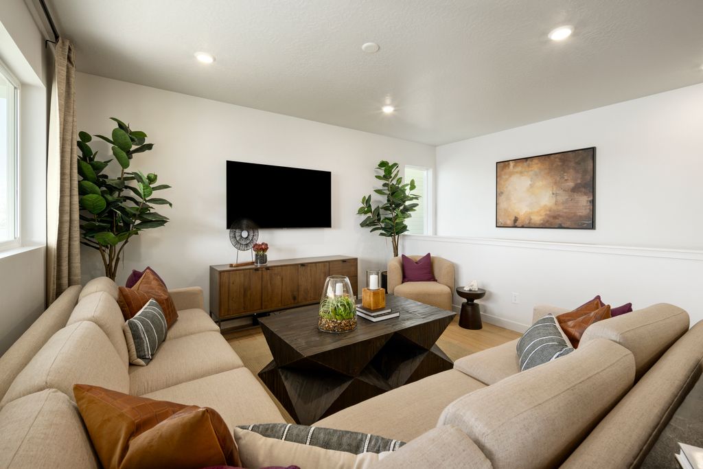 Photo of 2091 E CHICKADEE DR N #4114, Eagle Mountain, UT 84005 (MLS # 2147831)