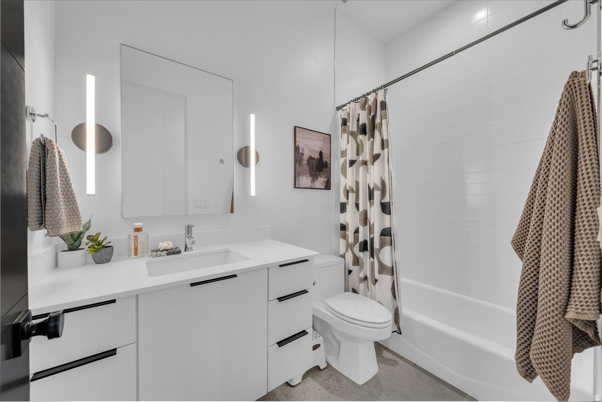 HERITAGE COVE - Residential