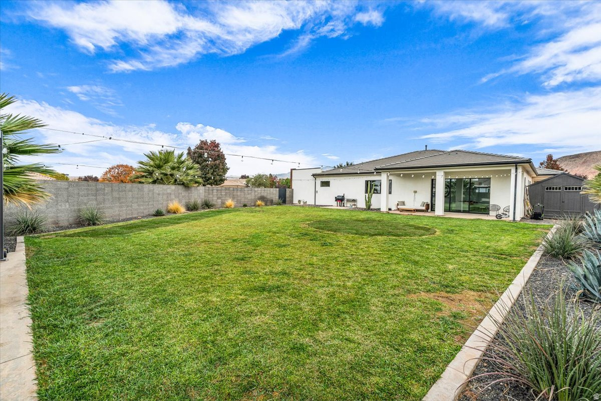 HERITAGE COVE - Residential