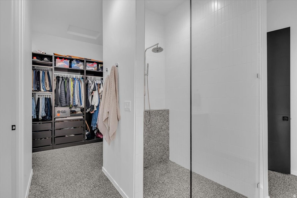 HERITAGE COVE - Residential