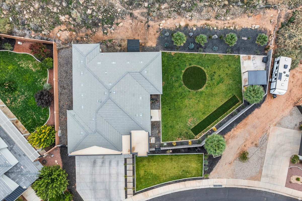 HERITAGE COVE - Residential