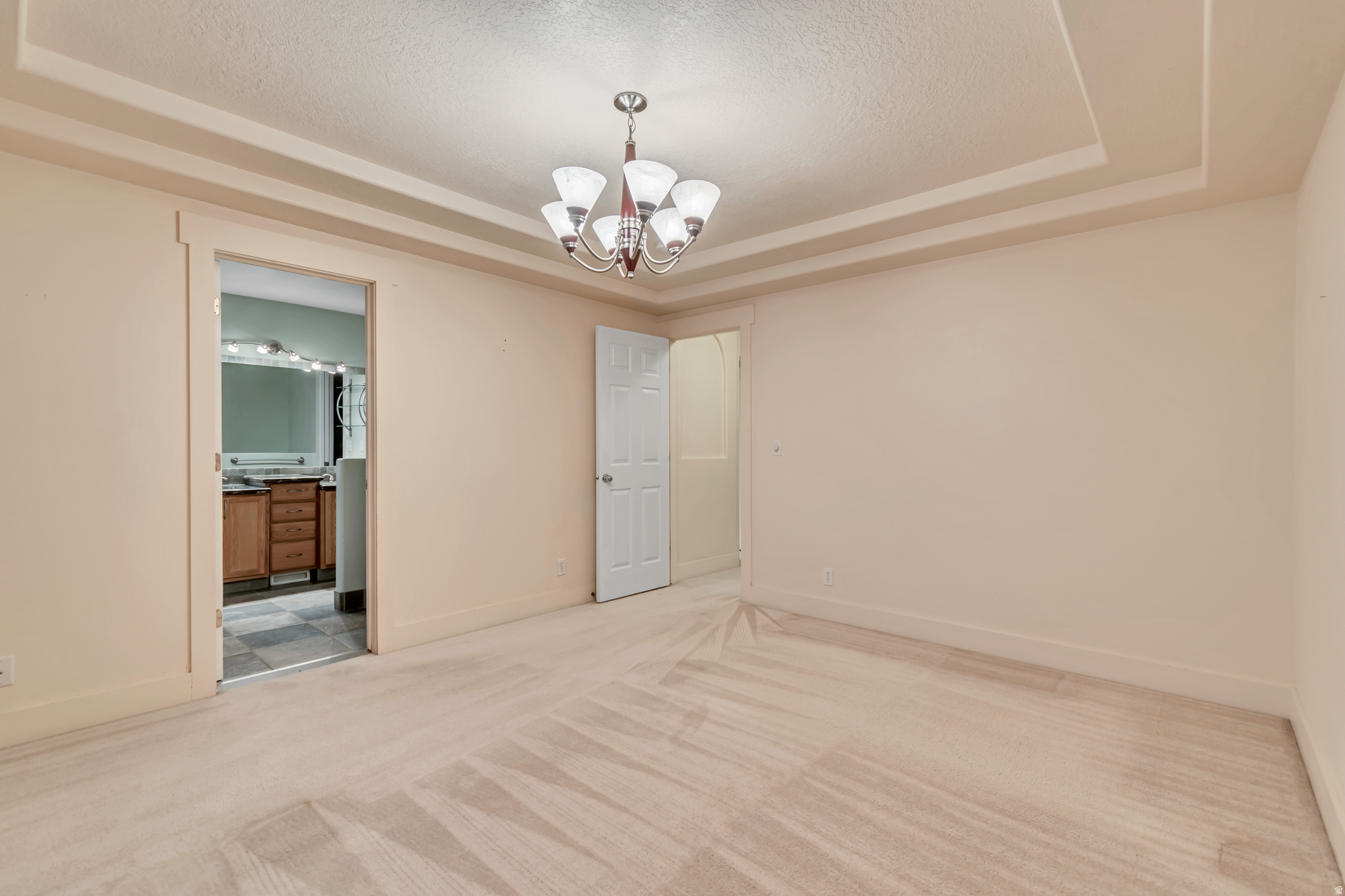 HUNTER VILLAGE PH. 1 - Residential