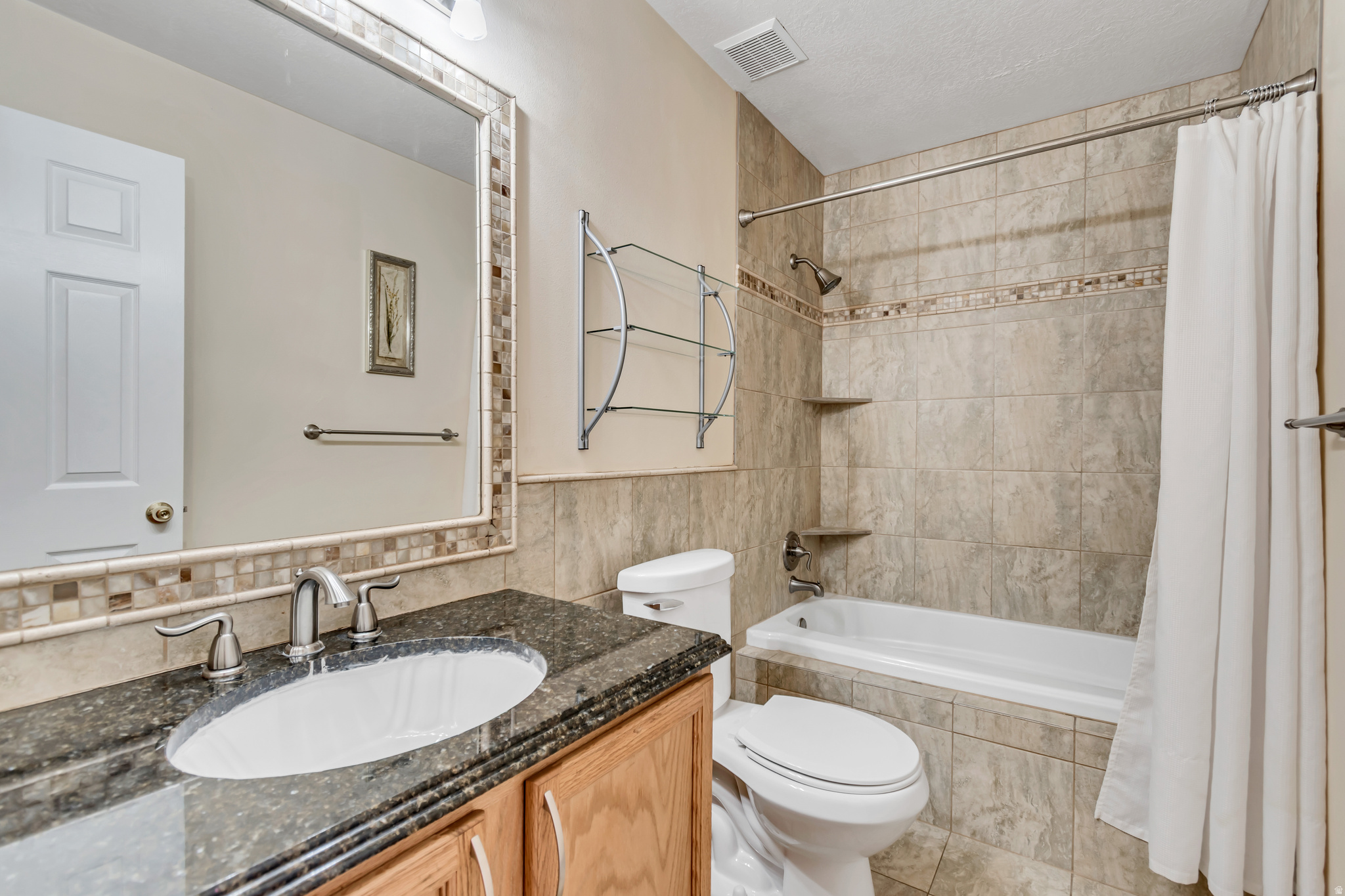 HUNTER VILLAGE PH. 1 - Residential