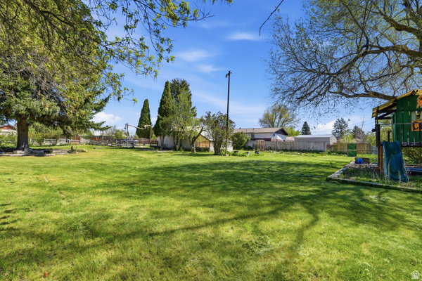 MCLEAN - Residential