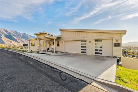 Tiny photo for 1800 E SPRING OAKS DR, Springville, UT 84663 (MLS # 2132939)