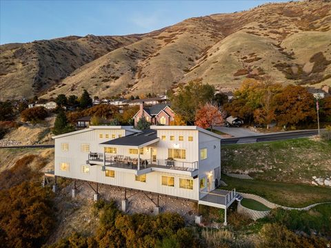 Tiny photo for 1800 E SPRING OAKS DR, Springville, UT 84663 (MLS # 2132939)