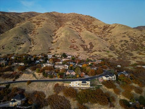 Tiny photo for 1800 E SPRING OAKS DR, Springville, UT 84663 (MLS # 2132939)