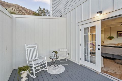 Tiny photo for 1800 E SPRING OAKS DR, Springville, UT 84663 (MLS # 2132939)