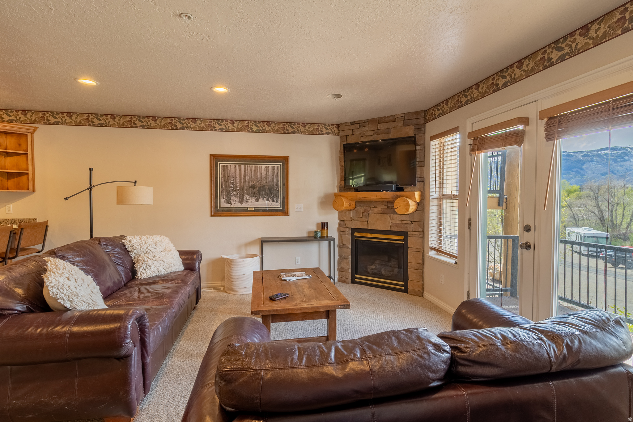 MOOSE HOLLOW - Residential