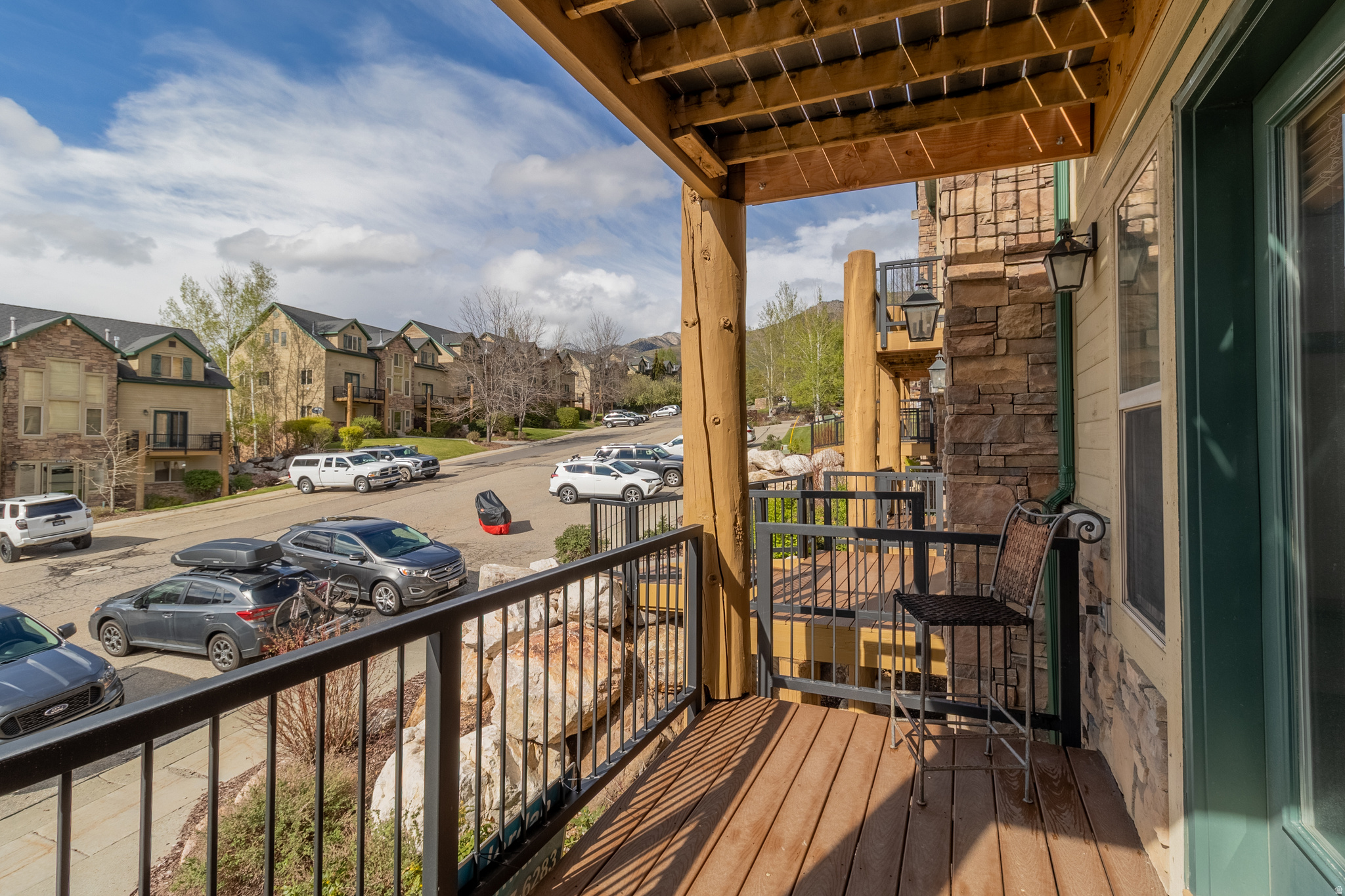 MOOSE HOLLOW - Residential