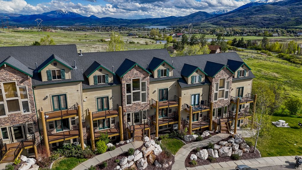 Photo of 3524 N FOX RUN #907 Dr, Eden, UT 84310 (MLS # 2154509)
