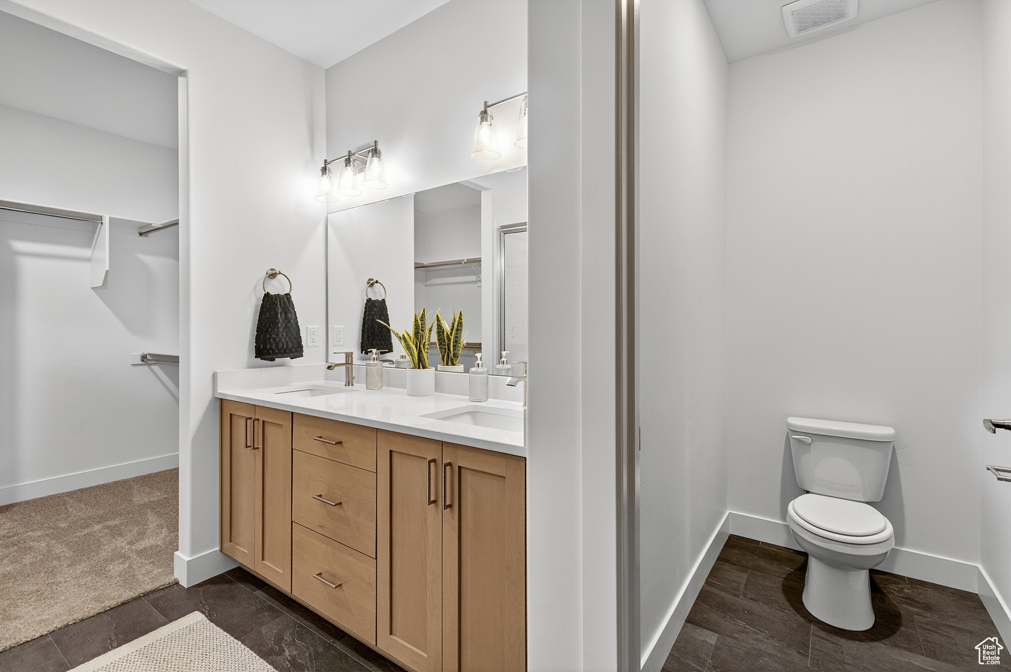 BLUFF VIEW - Residential