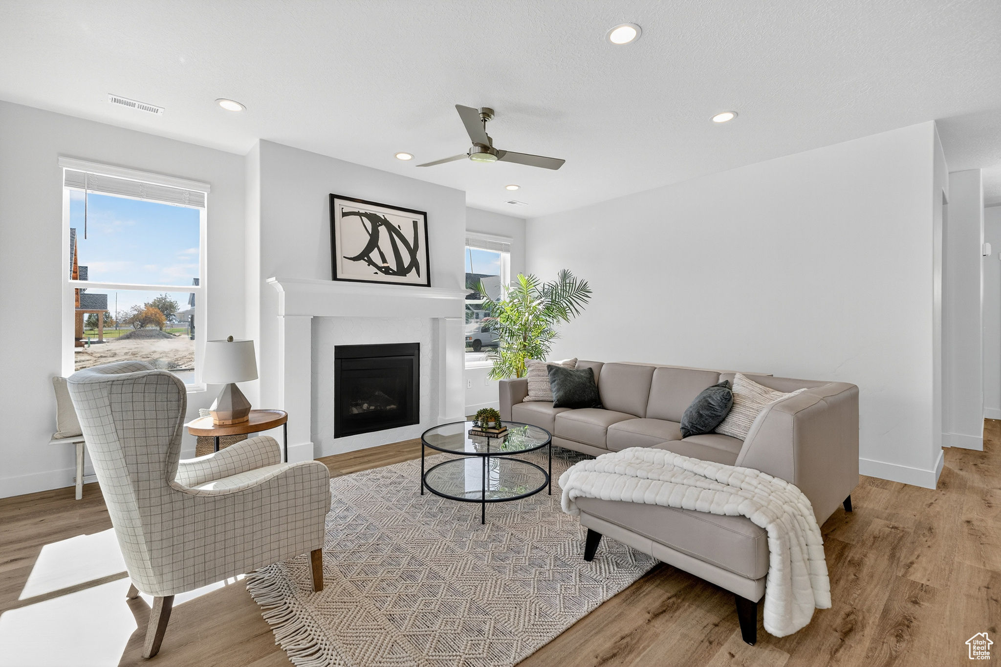 BLUFF VIEW - Residential