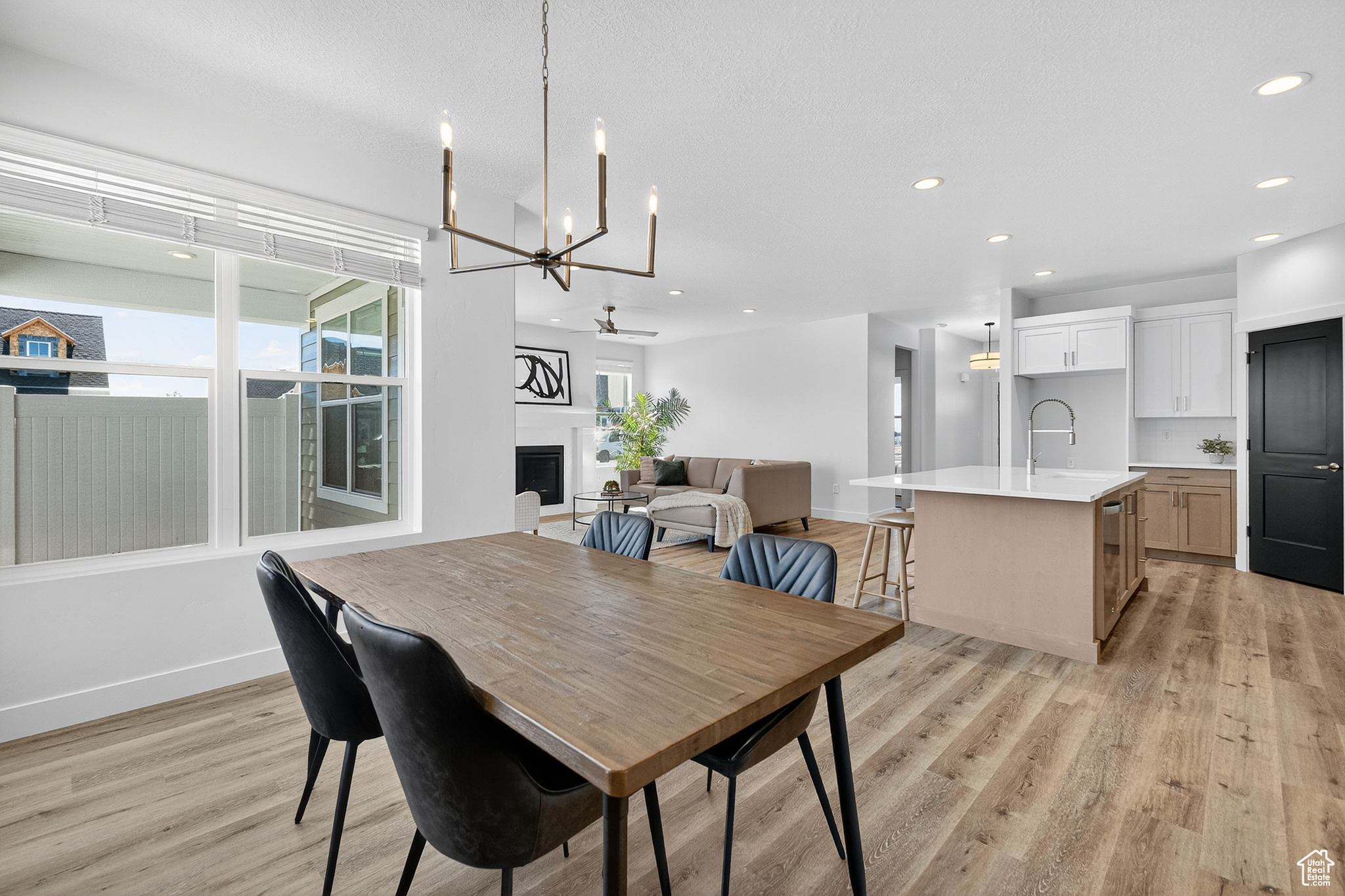 BLUFF VIEW - Residential