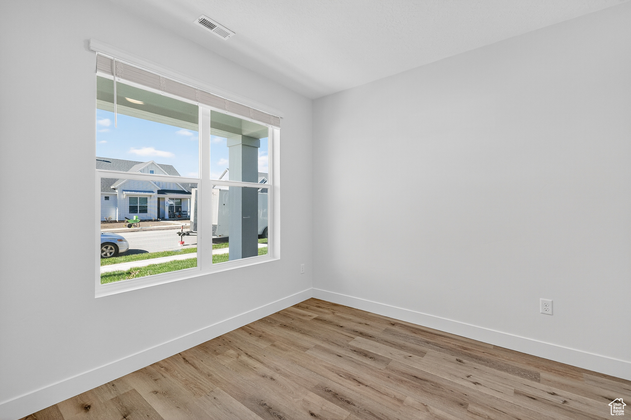 BLUFF VIEW - Residential