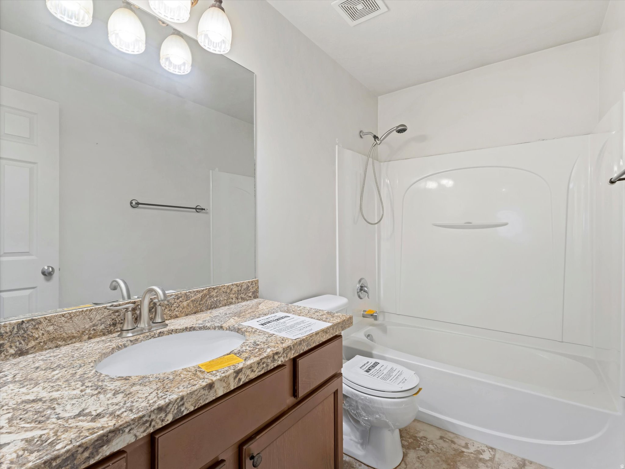 COUNTRY CROSSING - Residential