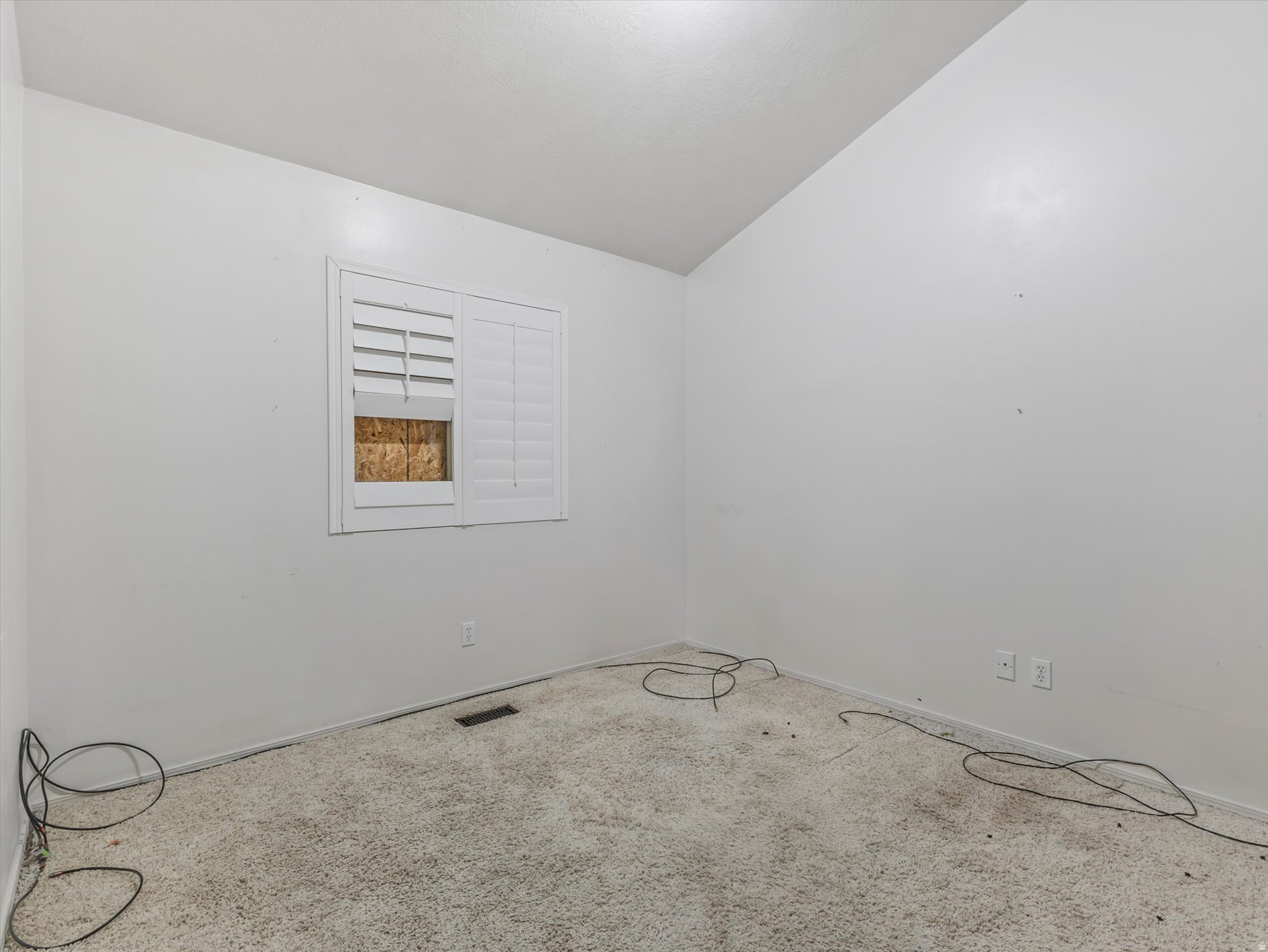 COUNTRY CROSSING - Residential