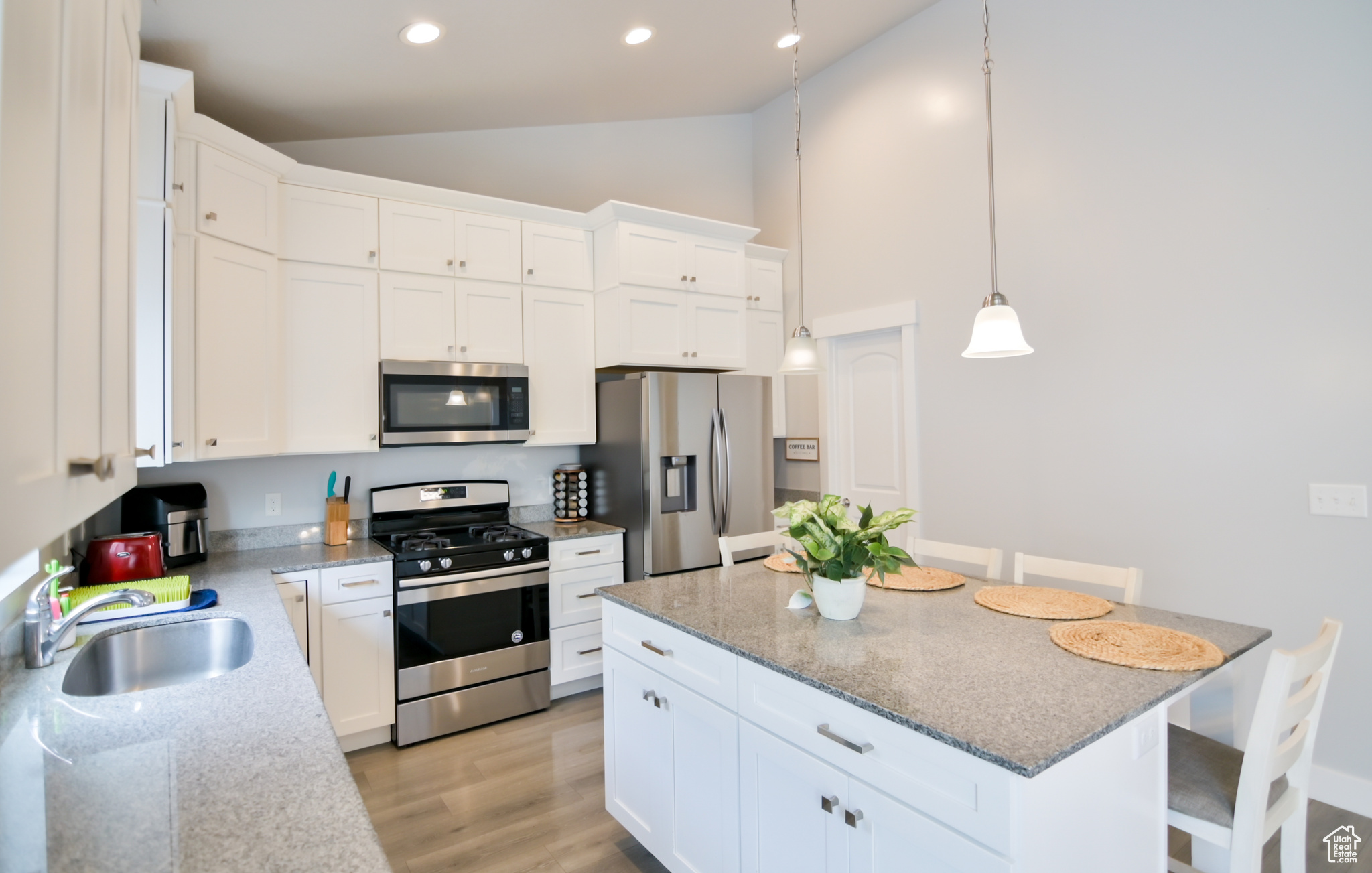 PLAT E QUAILHILL FAR - Residential