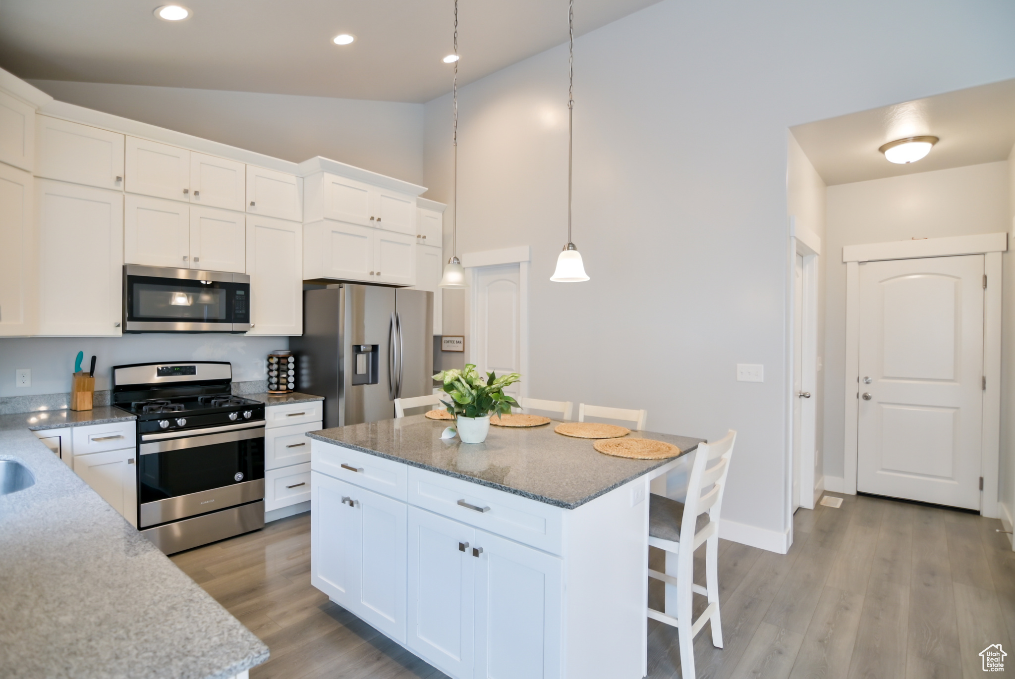 PLAT E QUAILHILL FAR - Residential