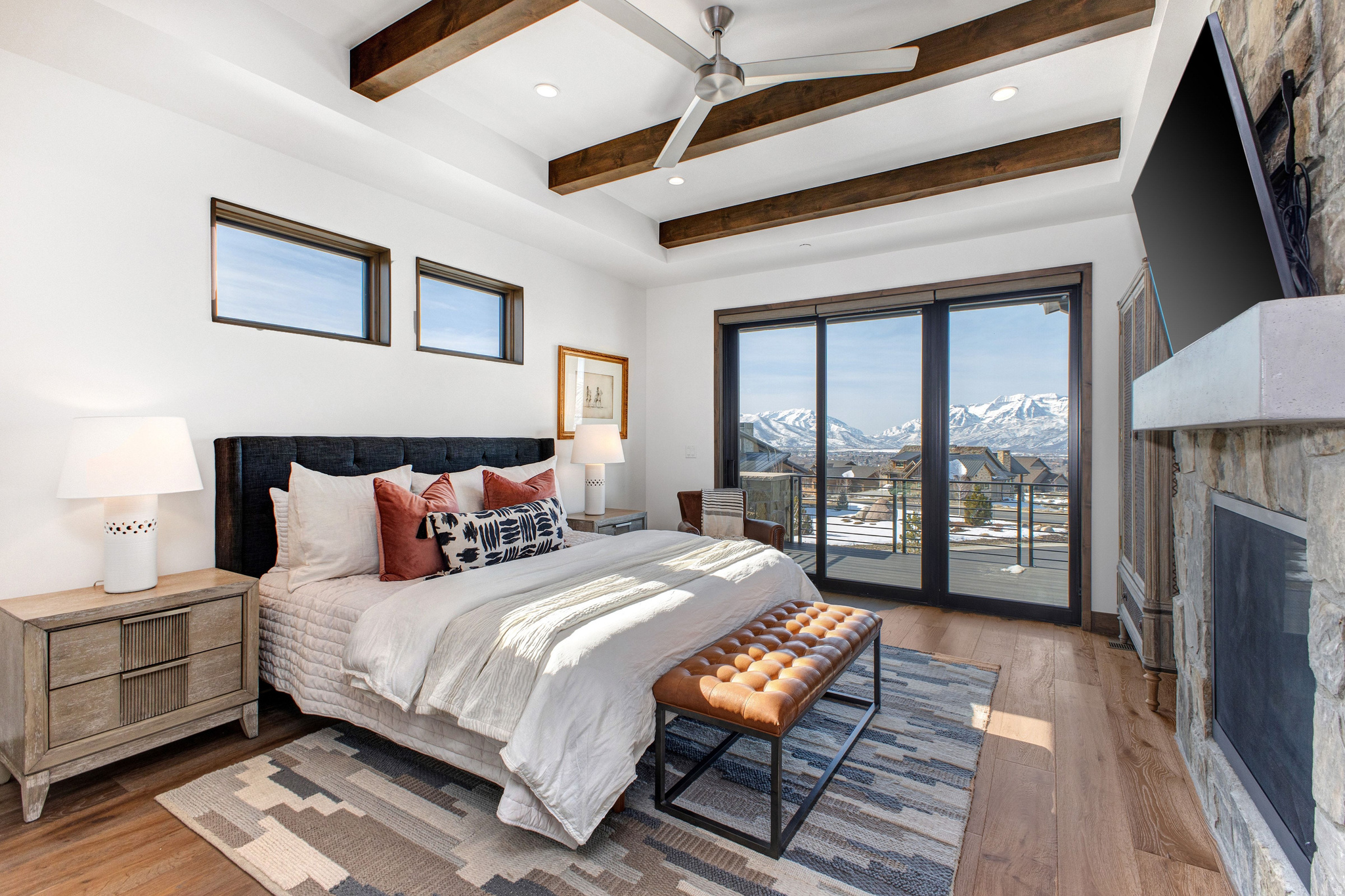 RED LEDGES - Residential