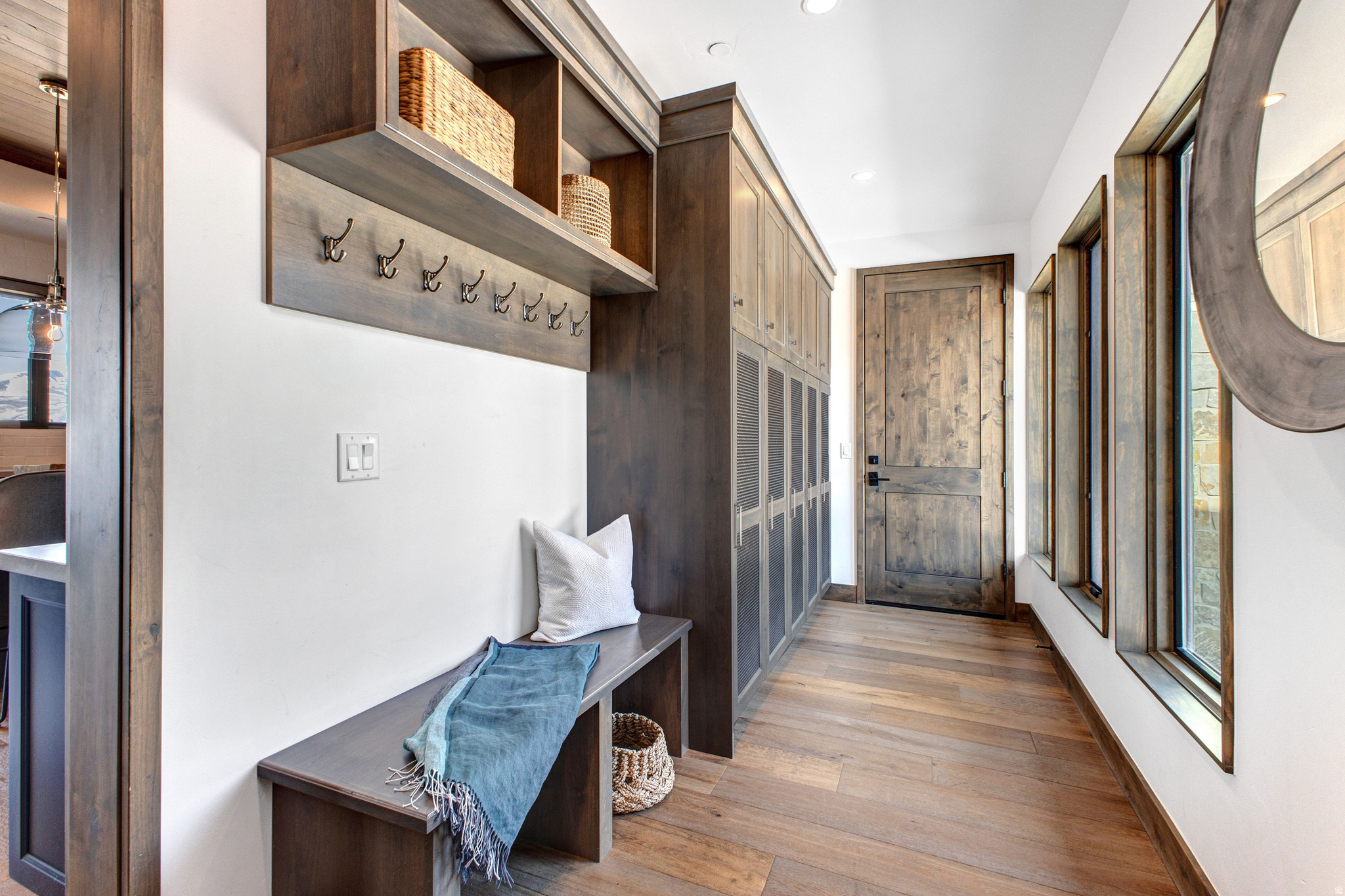 RED LEDGES - Residential