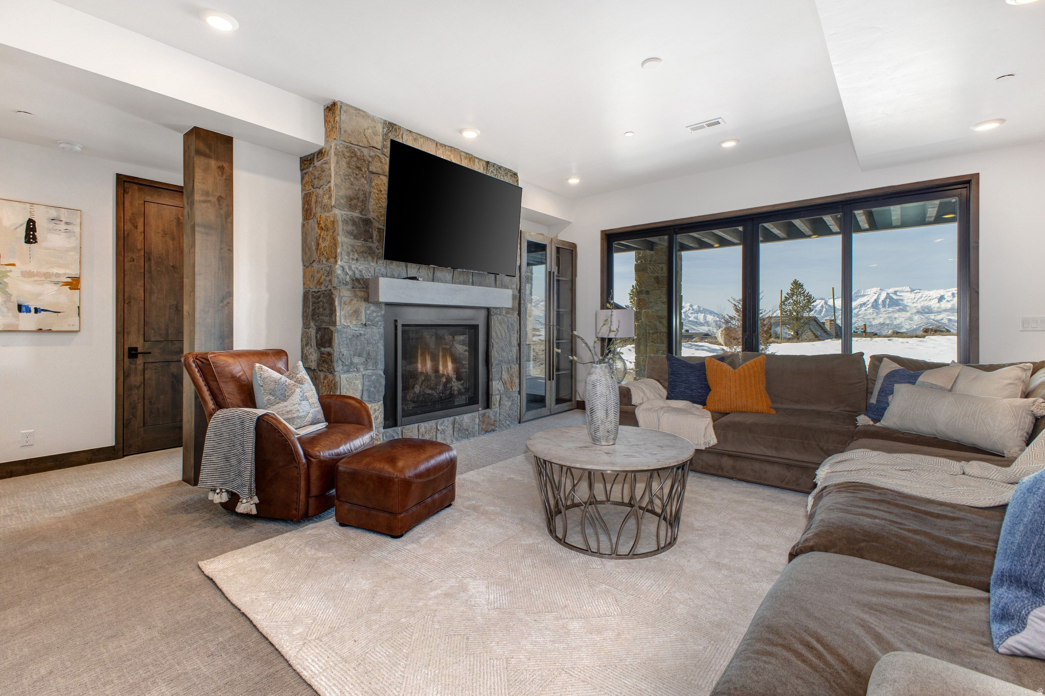 RED LEDGES - Residential